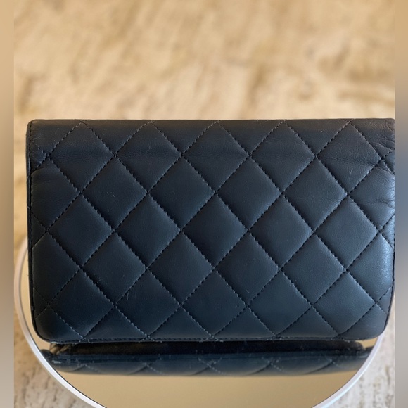 EUC Gorgeous Chanel matelasse bifold long wallet - Picture 13 of 13